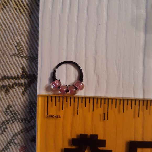 Pink Beaded 20g Black Septum Tragus Daith Helix Ring 10mm - Picture 3 of 3